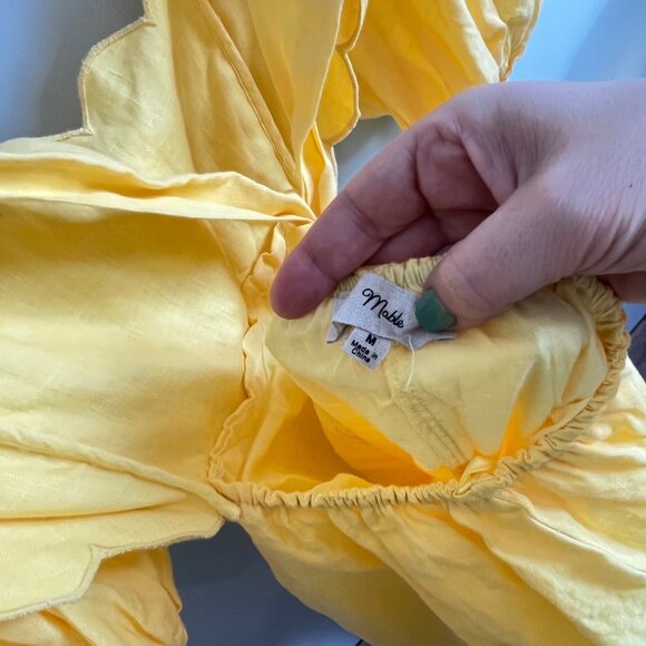 Mable Yellow Midi Dress With Scalloped Neckline & Puff Sleeves - Sz.‎ M - Picture 2 of 8